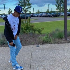 Meet your Posher, Christopher